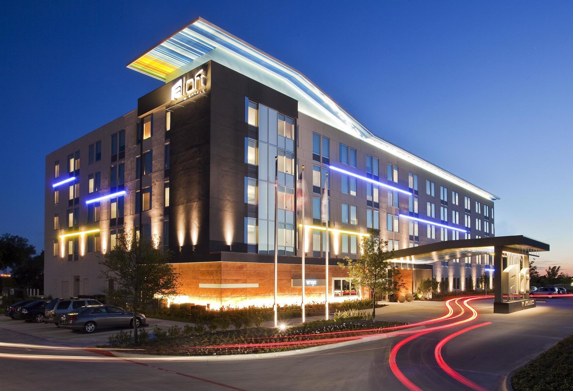 Aloft Hotel Plano Exterior photo